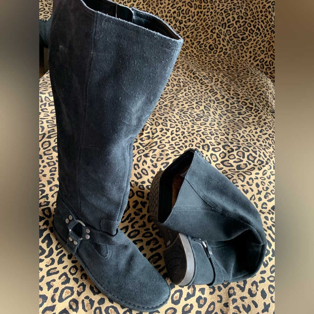 Knee-high boot with harness Hush Puppies